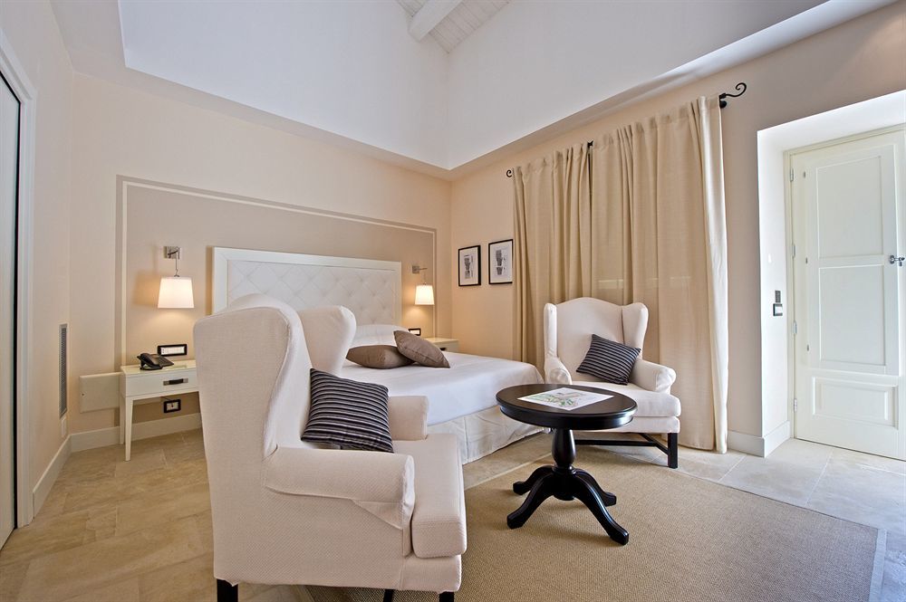 Borgo Di Luce I Monasteri Golf & Hotel 5*